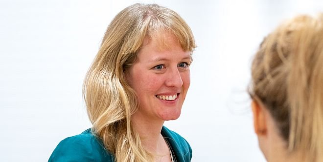 Kontakt_PM_JuliaProst